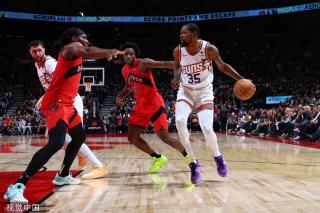 自世界各地 自世界各地